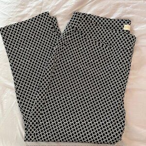 TALBOTS BLACK & WHITE ANKLE PANTS, 18W, EUC